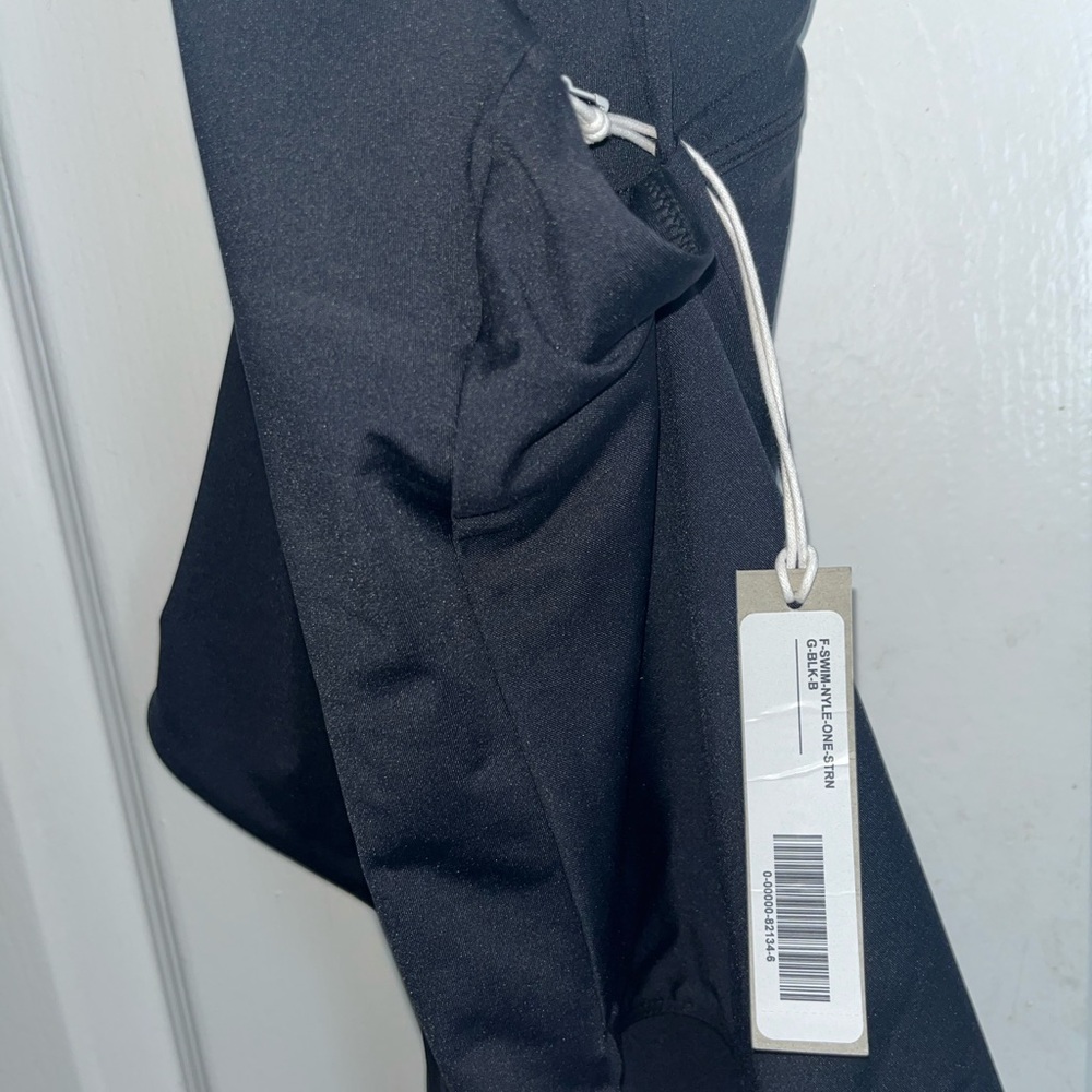 Everlane The String swimsuit - Picture 5 of 5